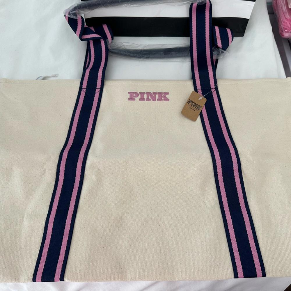 VICTORIA'S SECRET Signature Canvas Tote bag